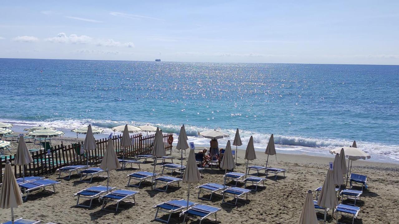 Appartamento Miriamare Albissola Marina Esterno foto